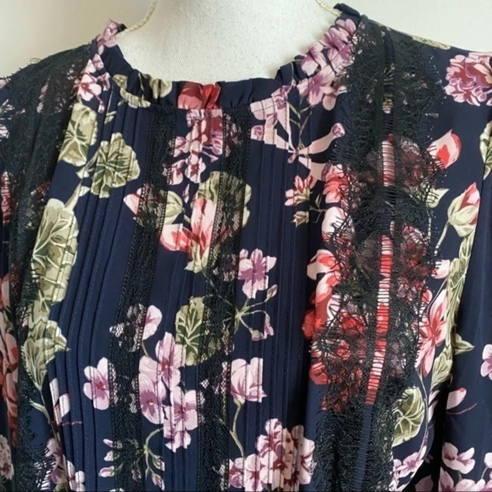 Ann Taylor • Blue Floral Lace Petite Winter Garden Blouse - Picture 2 of 6